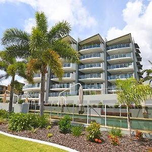 Tingeera Bespoke Beachfront Aparthotel